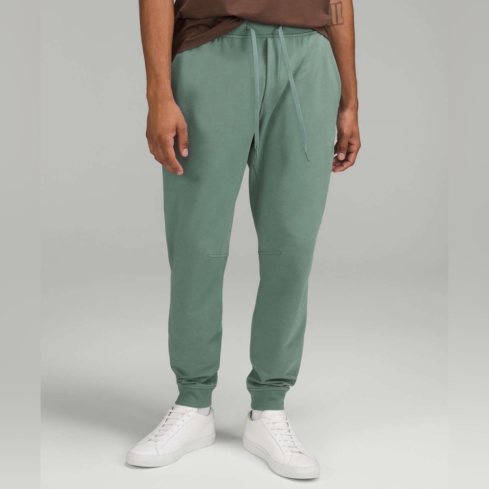 Lululemon Men City Sweat Jogger size Small